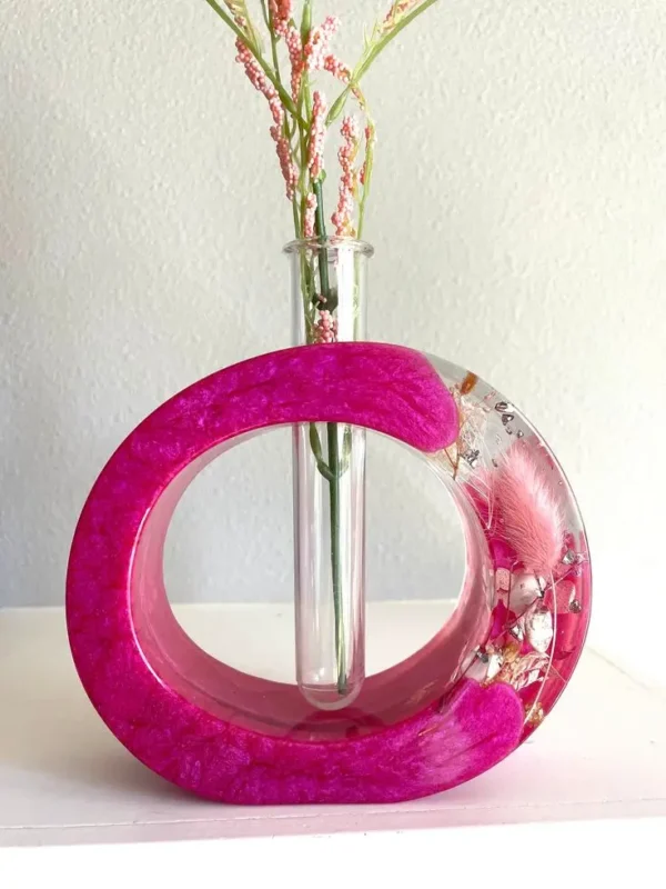 Custom Creative Resin Brand Circle Shape Vase with Mixing Color Resin Flower Vase for Home Decor - Image 6