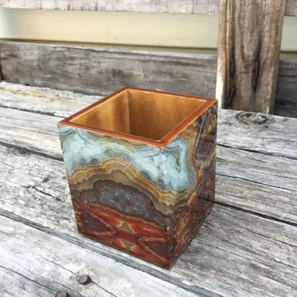 Antique Polished Resin Pen Stand Pen Holder With Multi Color for Office Use with Customized Shape and Size - Image 2
